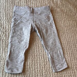 Lorna Jane Capri leggings
